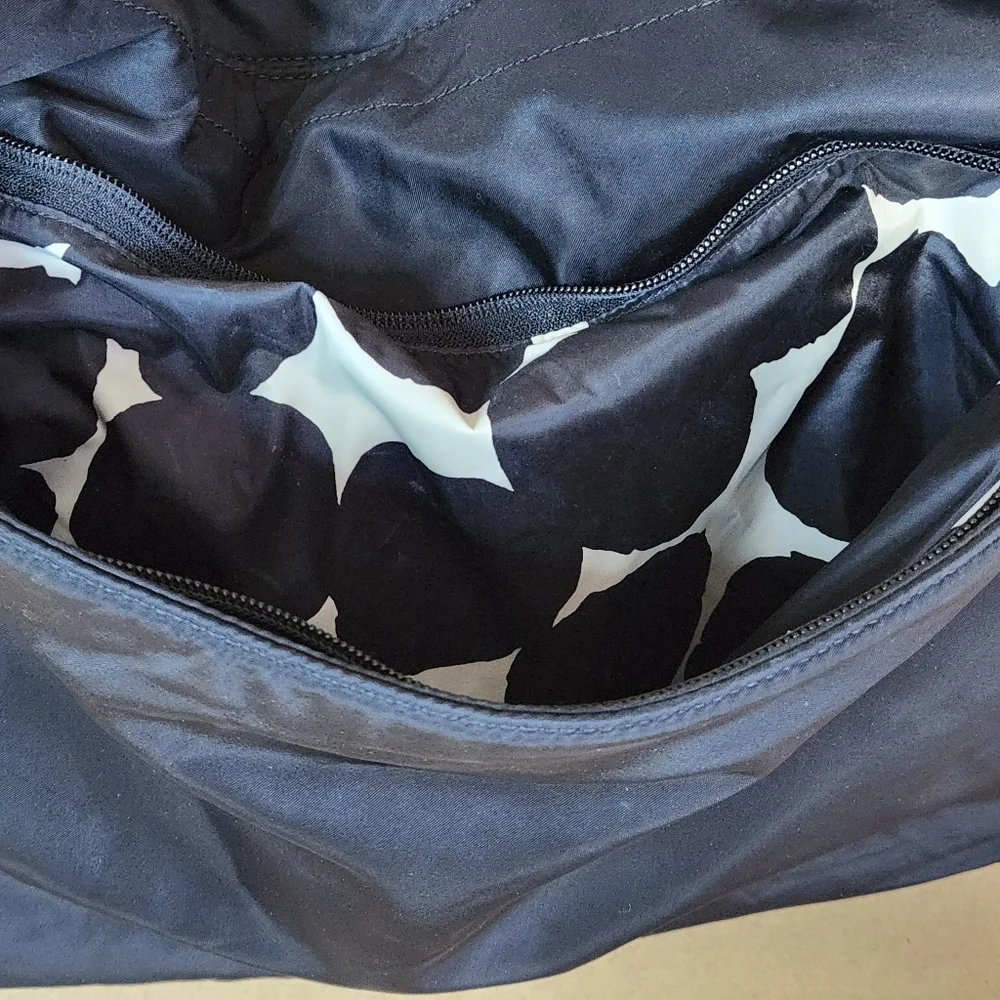 Kate Spade Diaper Bag Black With Black/ White Flower Lining W/Coin Purse